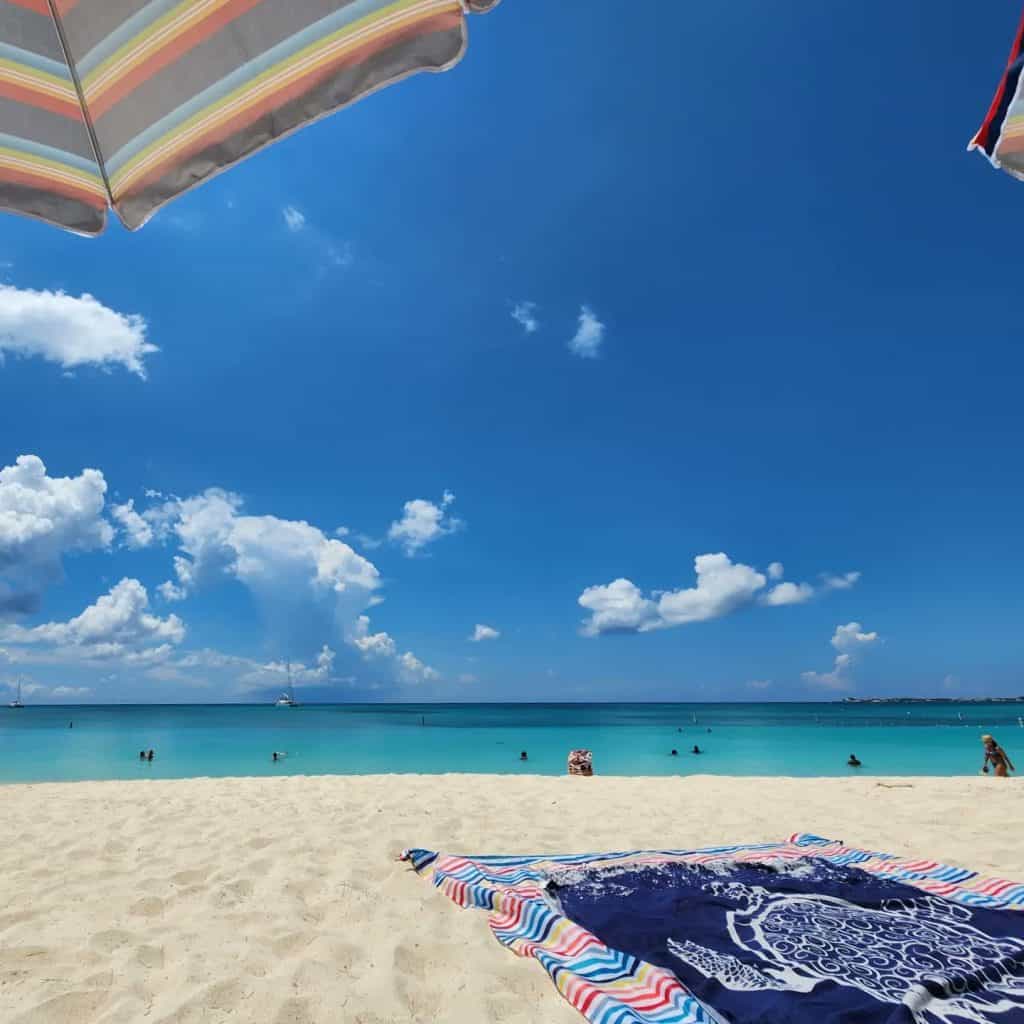 Seven Mile Beach Grand Cayman Day Pass