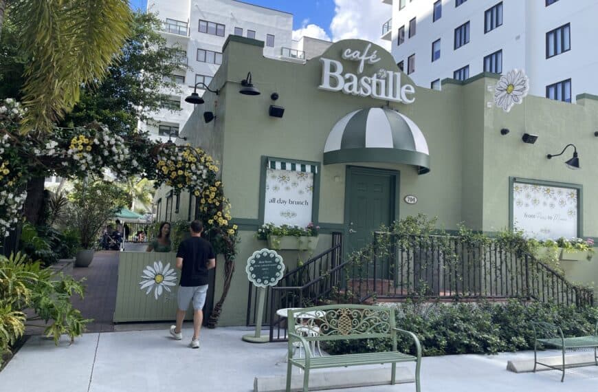 Cafe Bastille Fort Lauderdale (A New Favorite!)