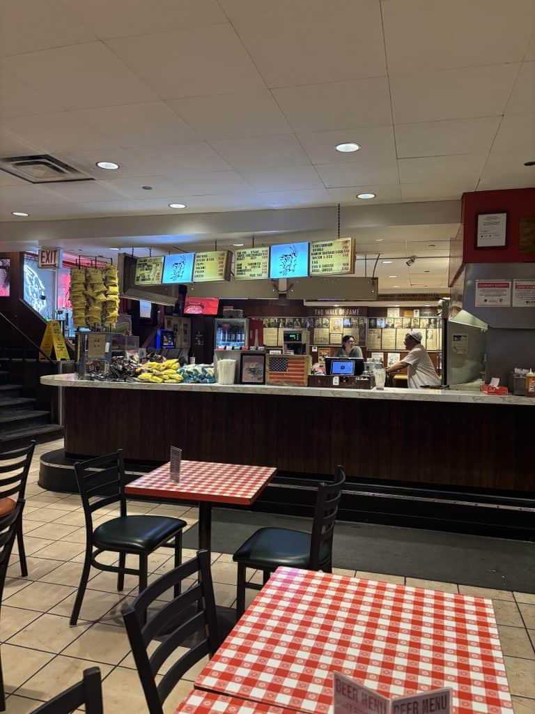 billy goat tavern cheezborger