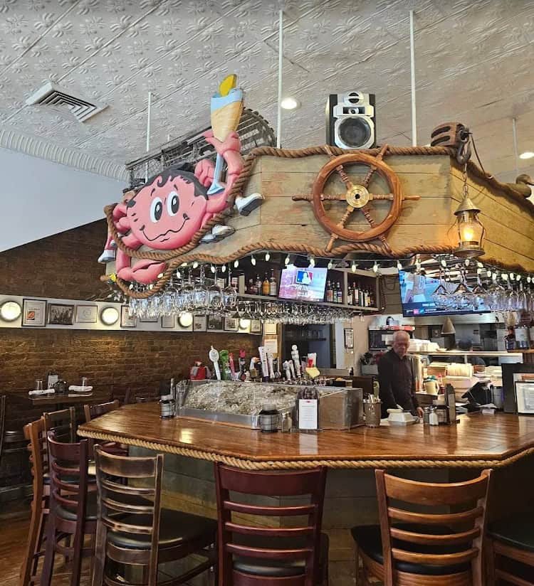 King Crab House Bar area