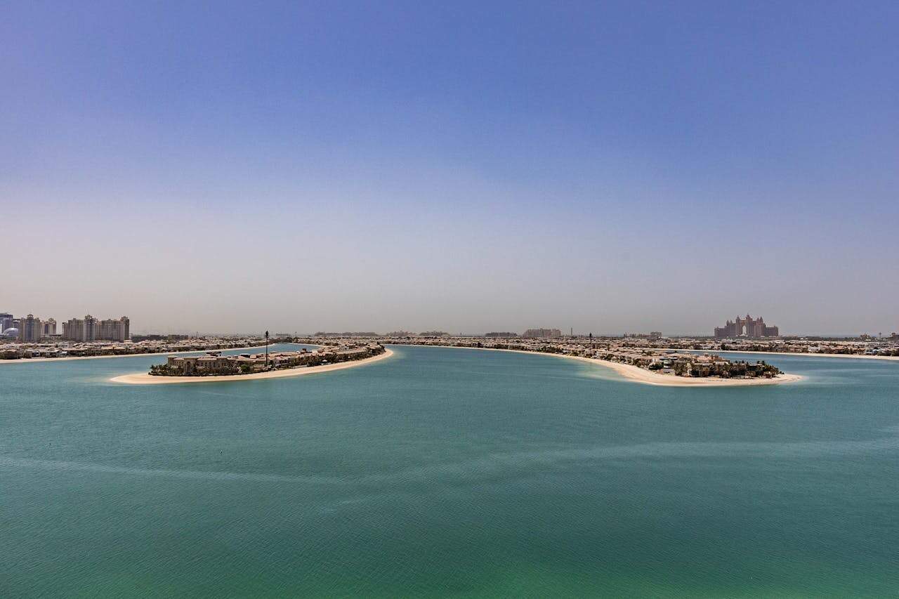 Hidden Beaches and Secret Islands in Dubai