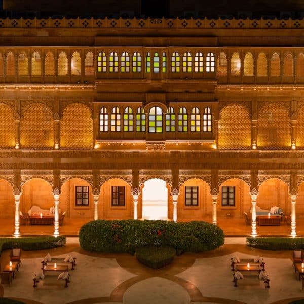 Luxury Hotel
