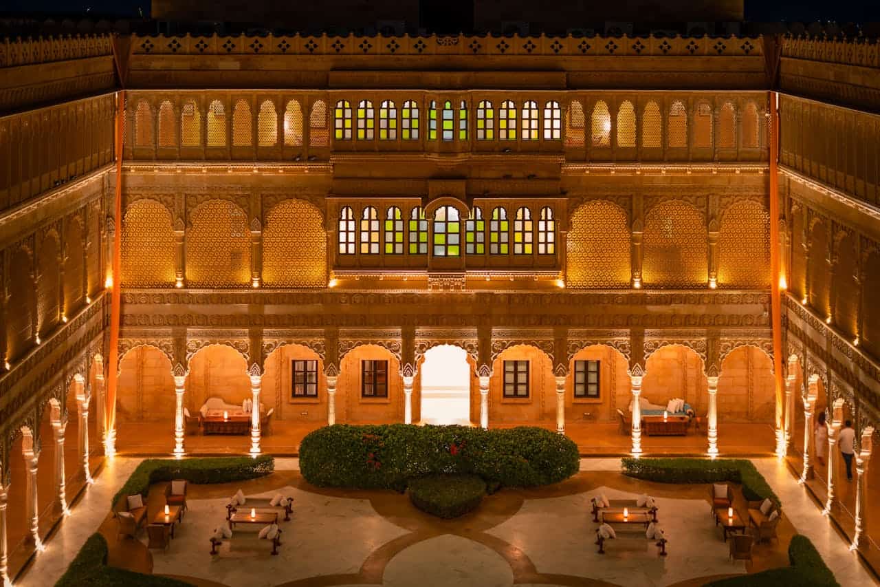Luxury Hotel