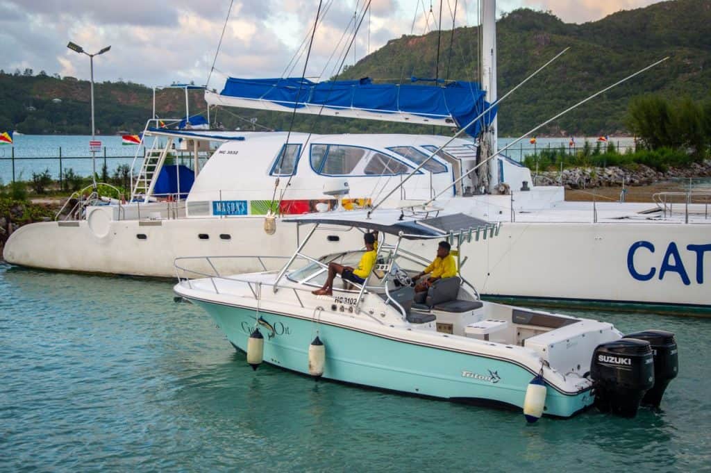 seychelles boat tour